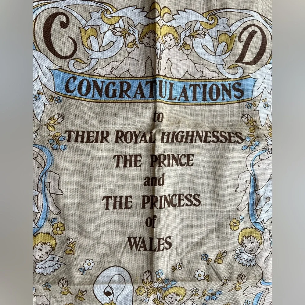 Vintage Royal Baby Stork‎ Irish Linen Tea Towel Made in Ireland 18.5 x 29 Wales